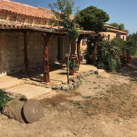 Bed and Breakfast Li Casacci Arzachena Esterno foto